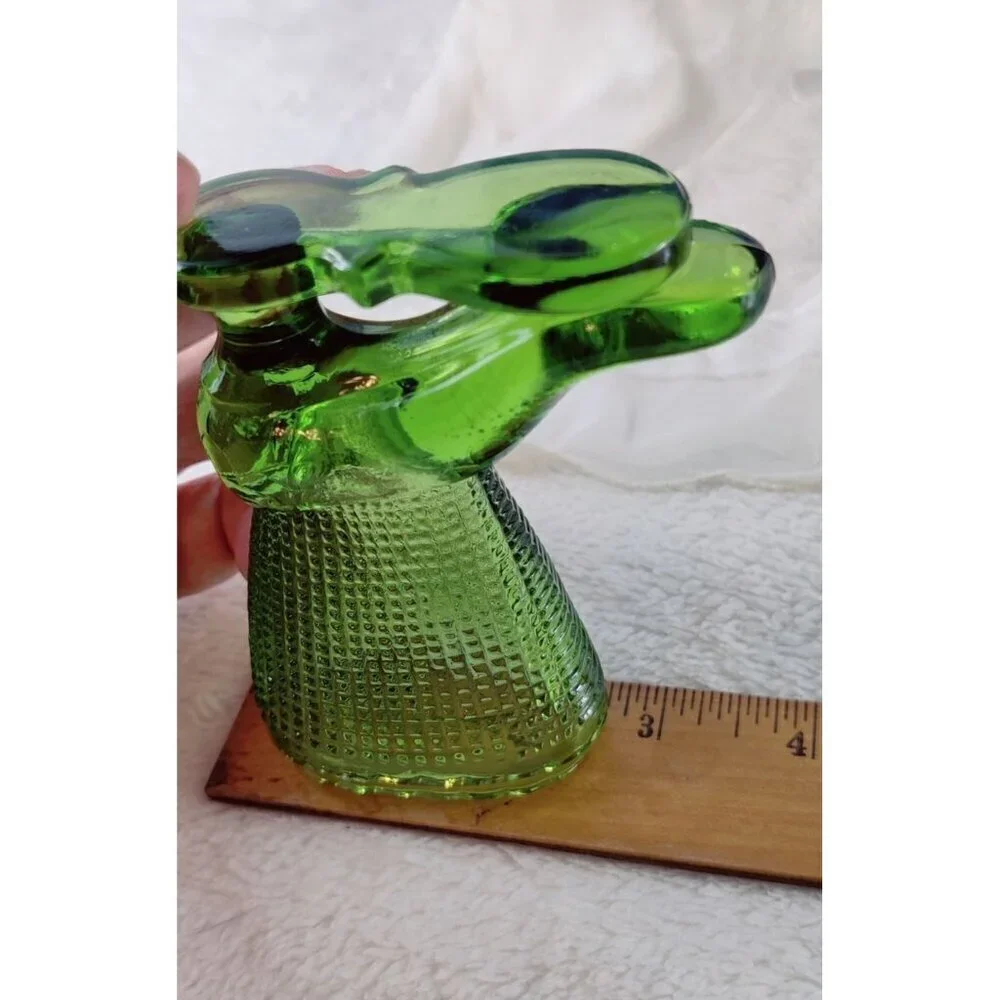 LE Smith Ice Skate Boots Pair Green Pressed Glass Vase Toothpick Holder 3.5